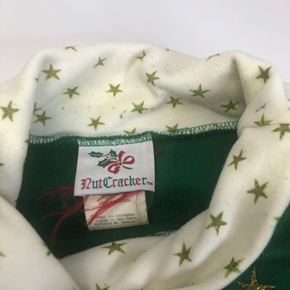 Vintage Nutcracker Christmas Sweatshirt Medium Green Holiday Caroling Bears READ - Picture 2 of 15